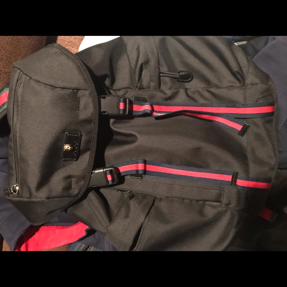 100% authentic Gucci bag 1300 brand new